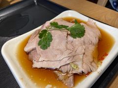 猪肘肉-亮亮拉面(师范路店)