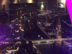 -广州塔卢特斯法国旋转餐厅
