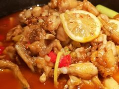 馋嘴紫苏牛蛙-辣尚瘾·烤鱼·新川菜(交大直营店)