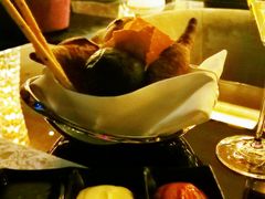 餐前面包-瑞吉酒店 · Elba 欧尔巴意大利餐厅· 精致意餐·云端聚会