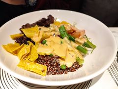 烤牛肉鲜蔬波奇碗（谷物饭）-西堤牛排(杭州金沙天街龙湖店)