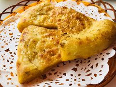 炸芝麻馕-董小西的凉皮和椒麻鸡(三元桥店)