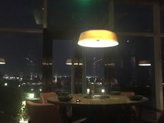 -山港凯悦酒店·BEBA海滩烧烤餐厅酒吧