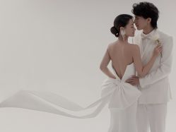 -挪娅婚纱摄影皇家会所