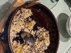 -帅巴人舅母子腊蹄民俗村