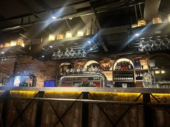 -麦凯伦烧烤·精酿超级工厂店(金桥总店)
