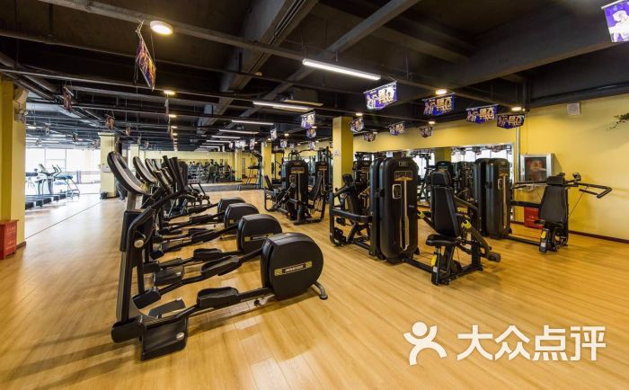 星洲国际健身(美季店)有氧器械区图片 第9张