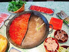 -鸿姐老火锅(疁城新天地店)