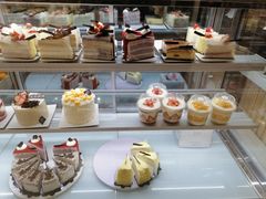 -焙丽拾光(麦凯乐直营店)