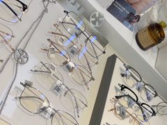 -浮光眼镜·蔡司视觉合作·数字验配中心(陆家嘴店)