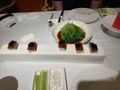 -贝勒爷·酥不腻烤鸭