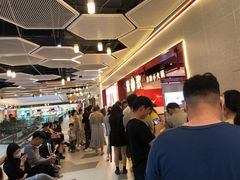 等位区-龍歌自助小火锅(兰山上海路万达店)