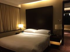 -上海龙之梦万丽酒店