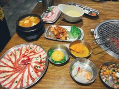 吾桑格-·缸桶屋·韩式牛肋条自助烤肉(西湖D11店)