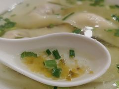 猪油榨菜汤头-潘国仙耳光馄饨(黄家阙路店)