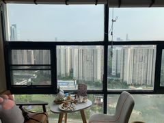 靠窗位-猫小主咖啡·猫咖cat cafe(福田店)
