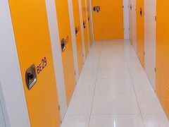 -安东易迷你自助仓储寄存仓库(杨浦店)