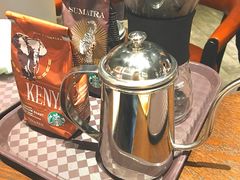 -星巴克臻选(南京金茂览秀城店)