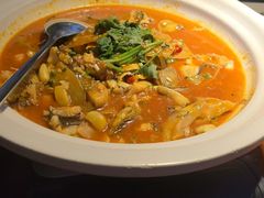 -魏铭鱼头捞饭(晋阳路店)