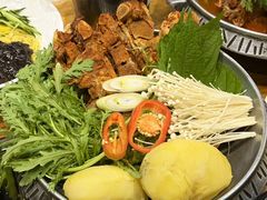 -喇喇排骨火锅·传统韩式脊骨汤(望京西园总店)