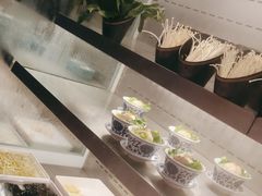 -新艺自助美食城(中山路店)