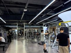 -超鹿运动(五四路恒力城店)