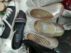 -靓足鞋店(大沽南路店)