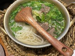 -麒麟风云南烧烤·酸菜牛肉锅·酒馆(丹凤街店)