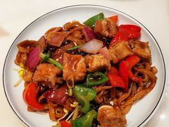 豉椒排骨炒河粉-石板街港澳冰室(天环店)