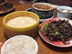 -雀舞云南菜(天津天河城购物中心店)