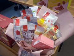 -良品铺子(五角场万达店)