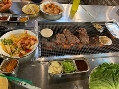 -马路牙子烧烤音乐酒馆(望京店)
