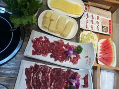 -牛缘村·贵州黄牛肉火锅(西善桥店)