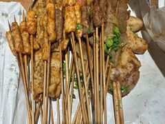 -乐彡炸串·烤苕皮(西单华威约饭街店)