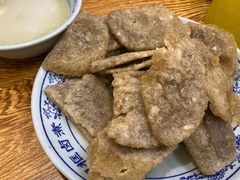 老北京炸灌肠-门框胡同百年卤煮(新街口店)