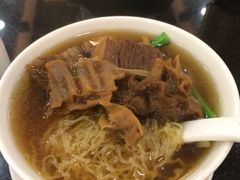 柱喉牛腩面-丽的面家(多宝路店)