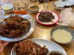 -聚首堂·特色小吃·肘子(什刹海德胜门店)