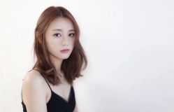 -变画·发型STUDIO