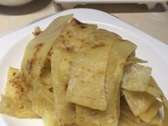 薄饼-老佛爷炭火蛙锅直营(清滨路总店)