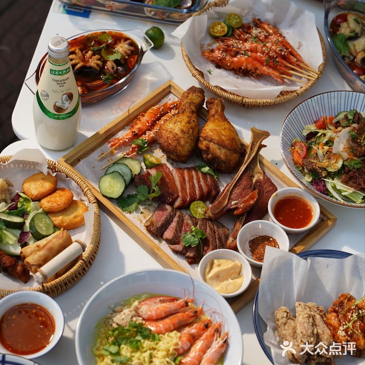 东莞的食肉族们看这里‼️人均40的烤肉🥓巨盘爆好吃!