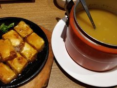 -峨嵋小镇·川菜(勒泰中心店)