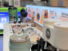 -呷哺呷哺(融创茂店)