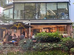 -LUNEURS月乐诗·烘焙甜品(华山路店)