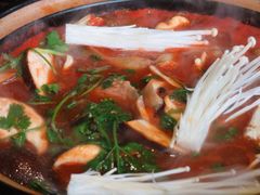 招牌番茄牛腩锅-有才叔的小馆(招商依云曲江店)