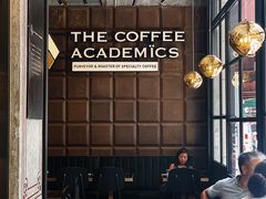 -The Coffee Academïcs(铜锣湾店)