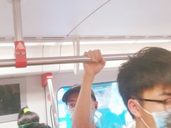 -飞翔公园(地铁站)