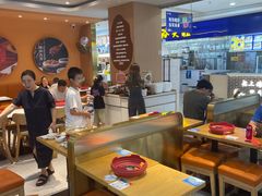 -红渡小香·牛肉麻辣香锅(车站南路店)