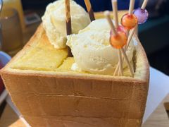 面包遇上冰激凌-新发现(复地活力城店)