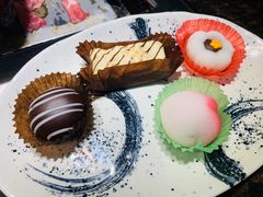 -阪尚皇·原切牛排·烤肉火锅自助(北京路店)