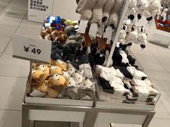 -H&M(鹏欣水游城店)
